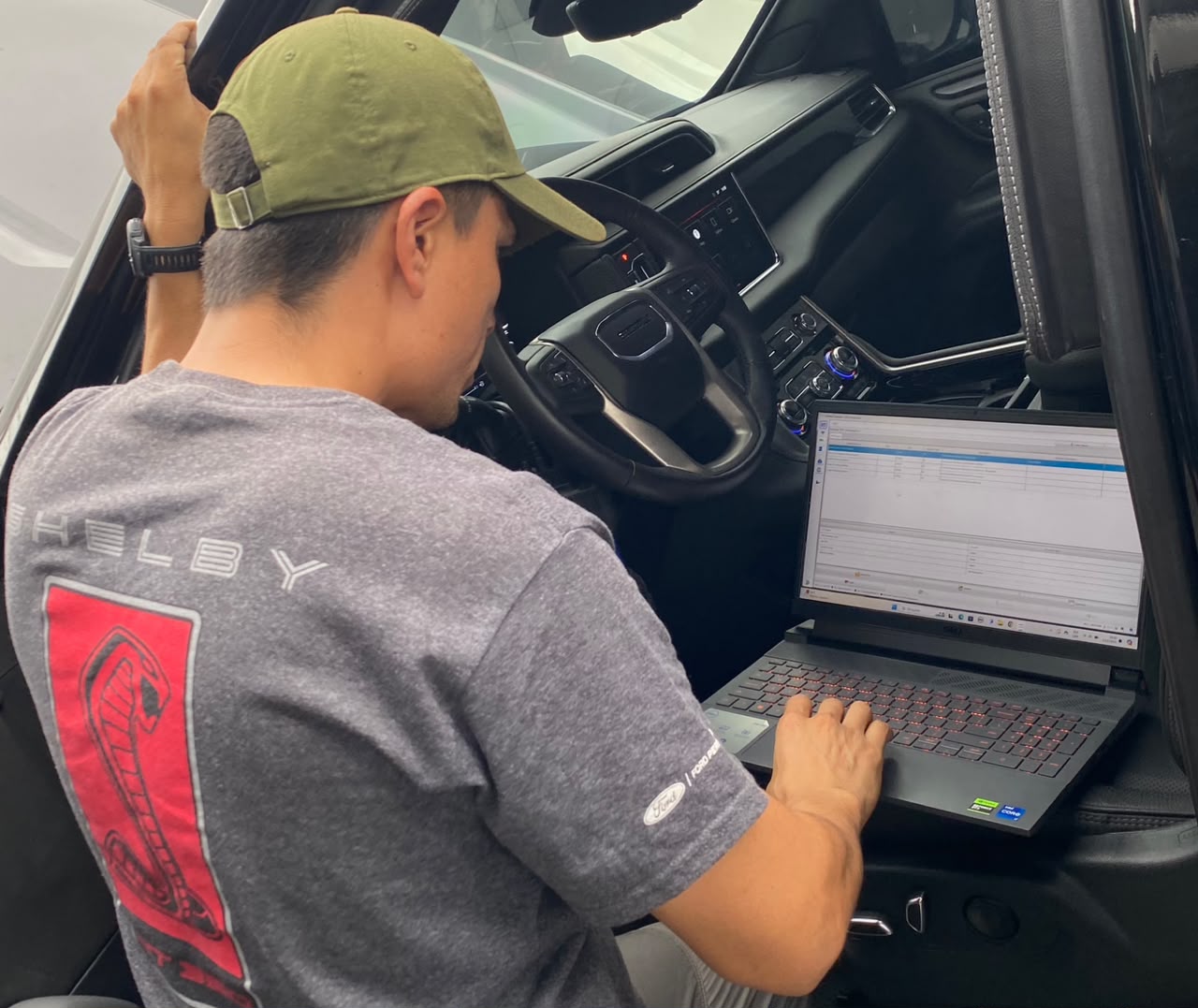 Servicio de Programación módulos en línea en Autotrónica Jiménez